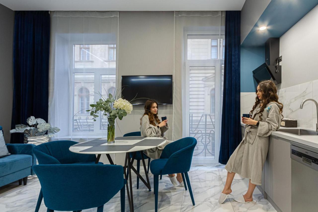 Family Residence Boutique Apartments Lviv Kültér fotó