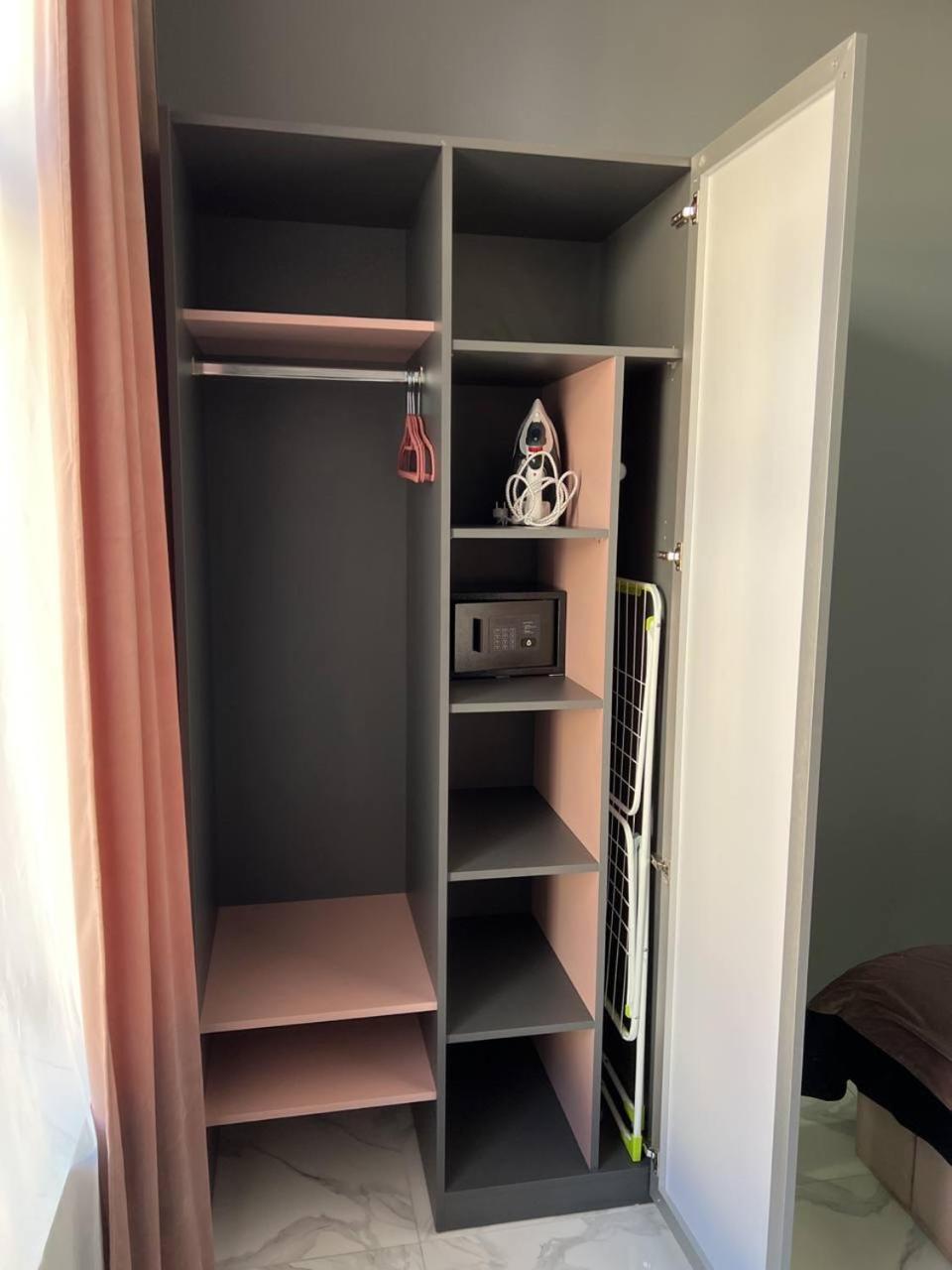 Family Residence Boutique Apartments Lviv Kültér fotó